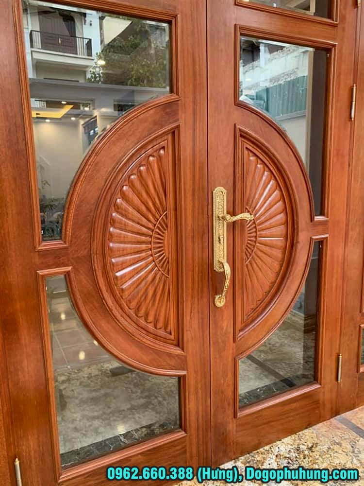 Mẫu cửa gỗ 4 cánh đẹp nhất - giá cửa gỗ 4 cánh kính