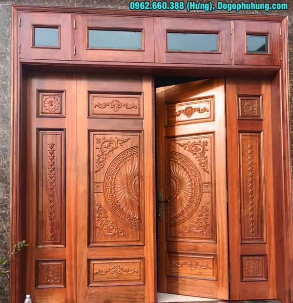 Top 10 mẫu cửa gỗ biệt thự đẹp Betaviet